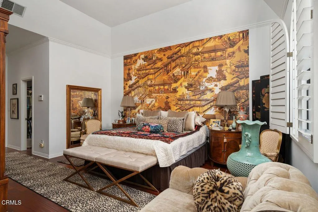 70 N Arroyo Boulevard, Pasadena, California 91105 home-pic-25